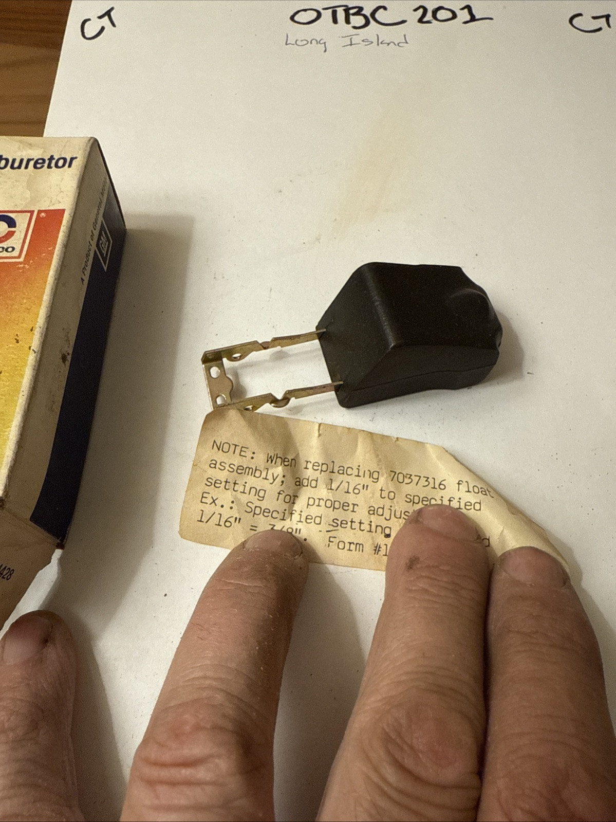 (1) NOS 7037316 GM DELCO CARB FLOAT ASSY NOS OEM - Image 3