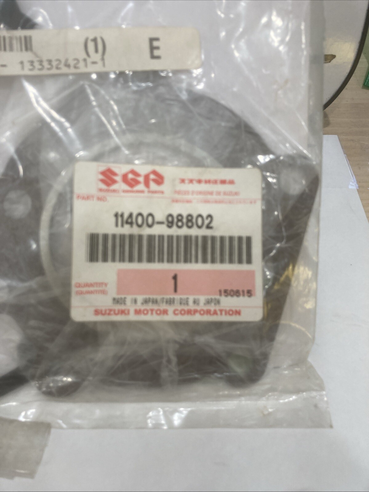 11400-98802 Suzuki Gasket set, New Genuine OEM Part - Image 4