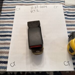 90245581 SEAT BELT black rear center 1988-93 Pontiac LeMans