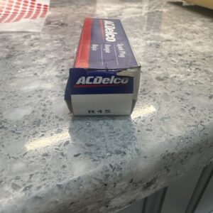 ACDelco R45 Suburban Dispatcher El Camino 14 mm Thread Conventional Spark Plug