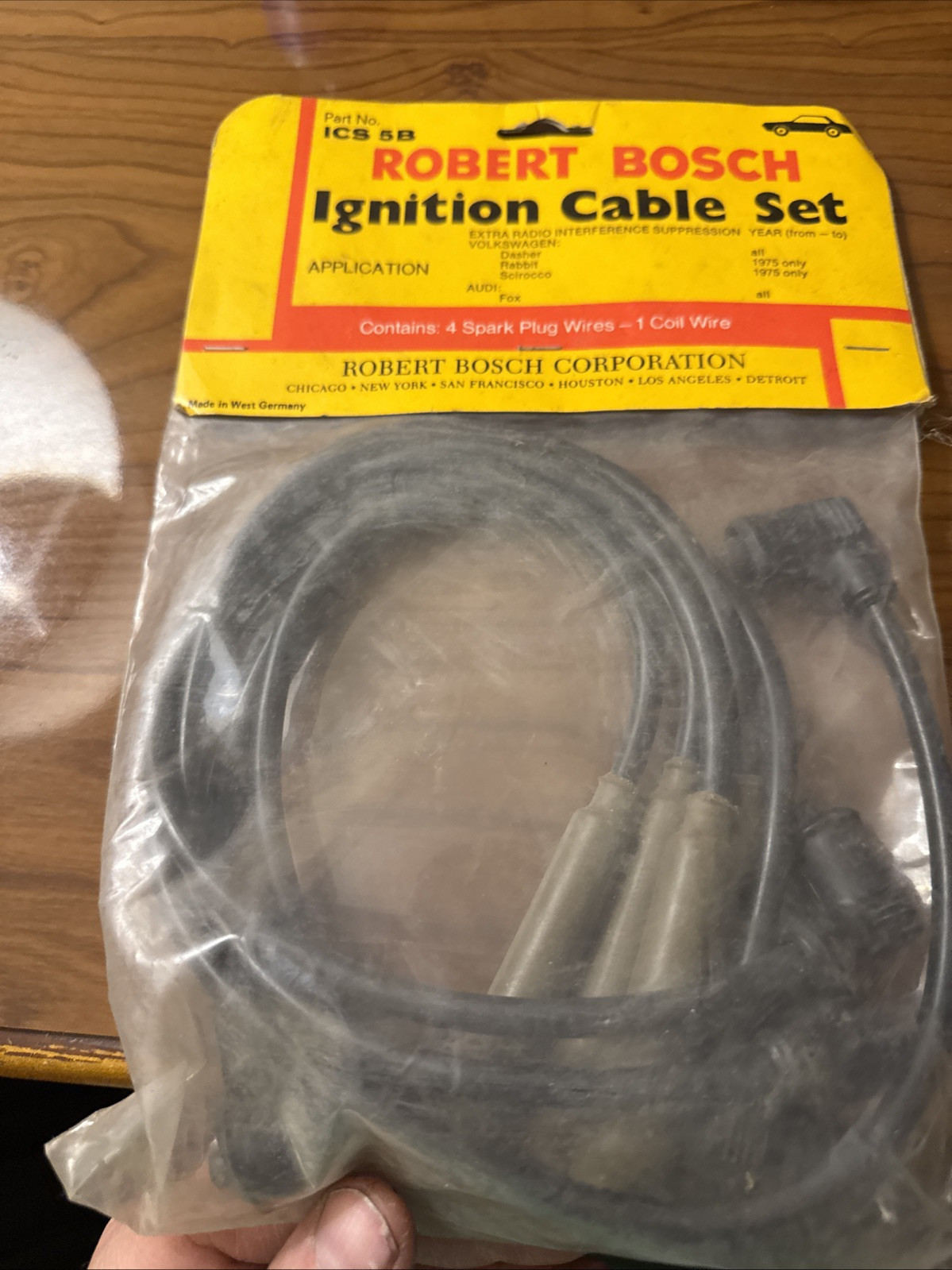 Bosch Ignition Cable Set - Part ICS5B - NOS - Image 4