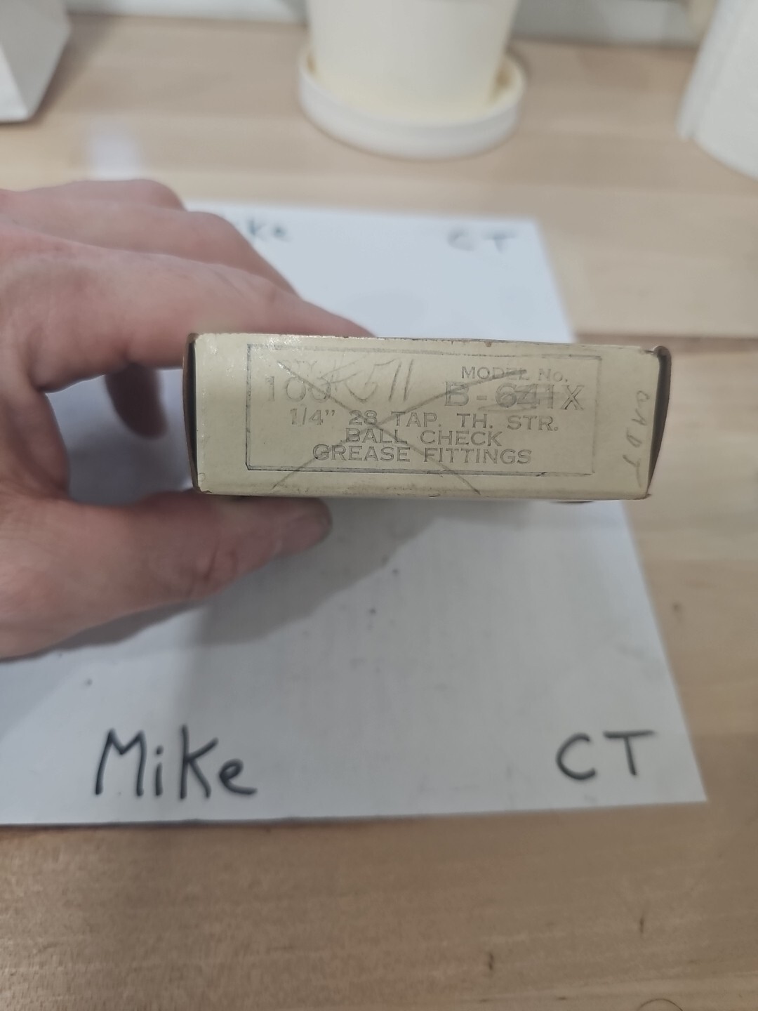 Brookins Grease Fittings #511 1/4" 28 Tap Straight 1 Package Of 10 Pcs - Image 4