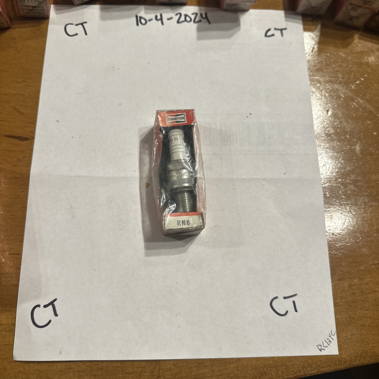 Champion RN6 Boat Marine Engine Ignition Standard Nickel Copper Core Spark Plug - Image 3