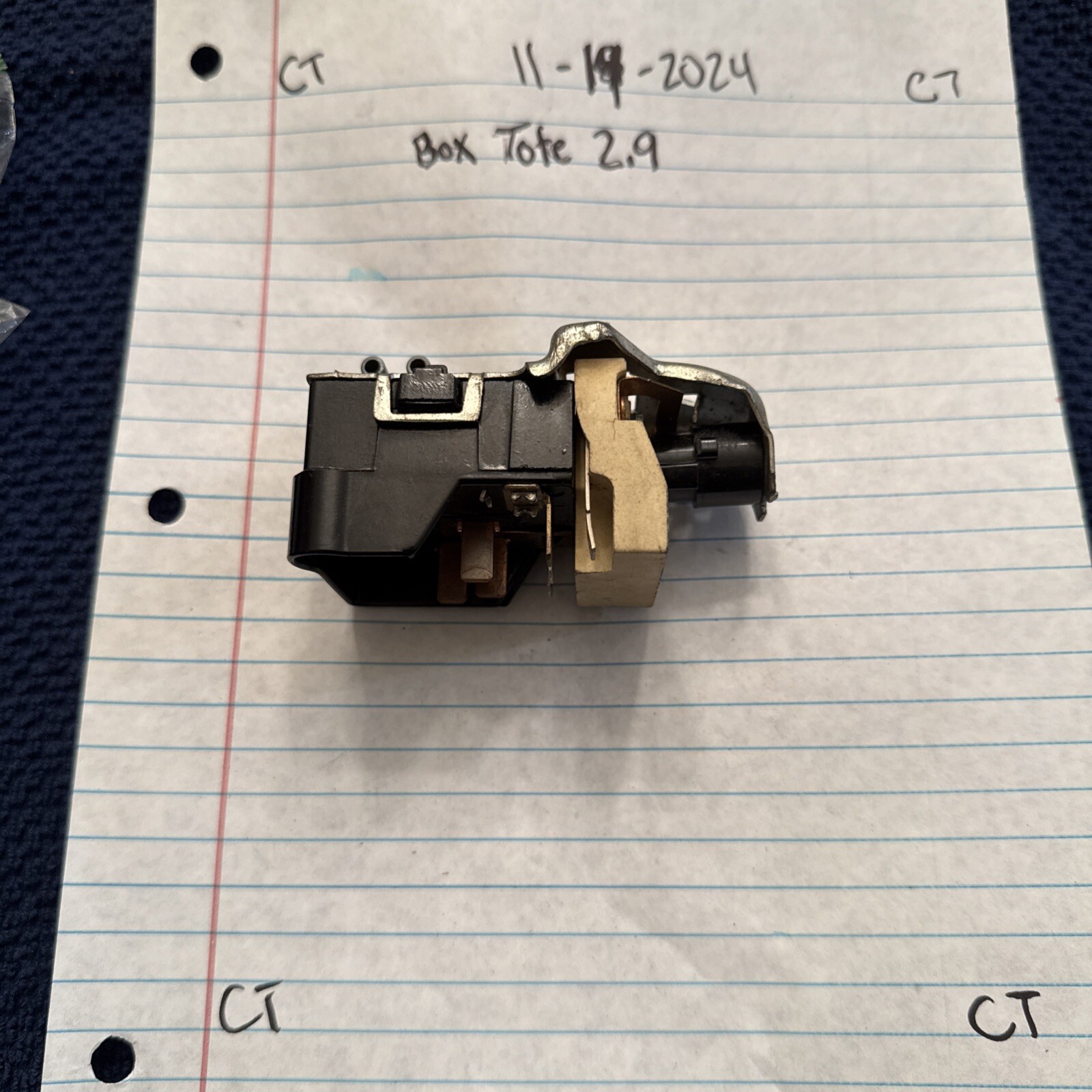 Corvette headlight switch - 1978-82 - NOS - GM# 1995215 - Image 3