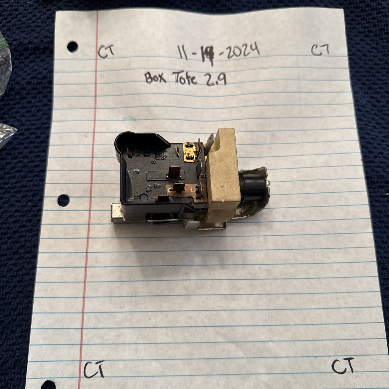 Corvette headlight switch - 1978-82 - NOS - GM# 1995215