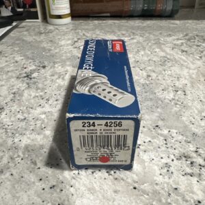 DENSO 234-4256 Oxygen Sensor 4 Wire, Direct Fit, Heated, Wire Length: 14.8