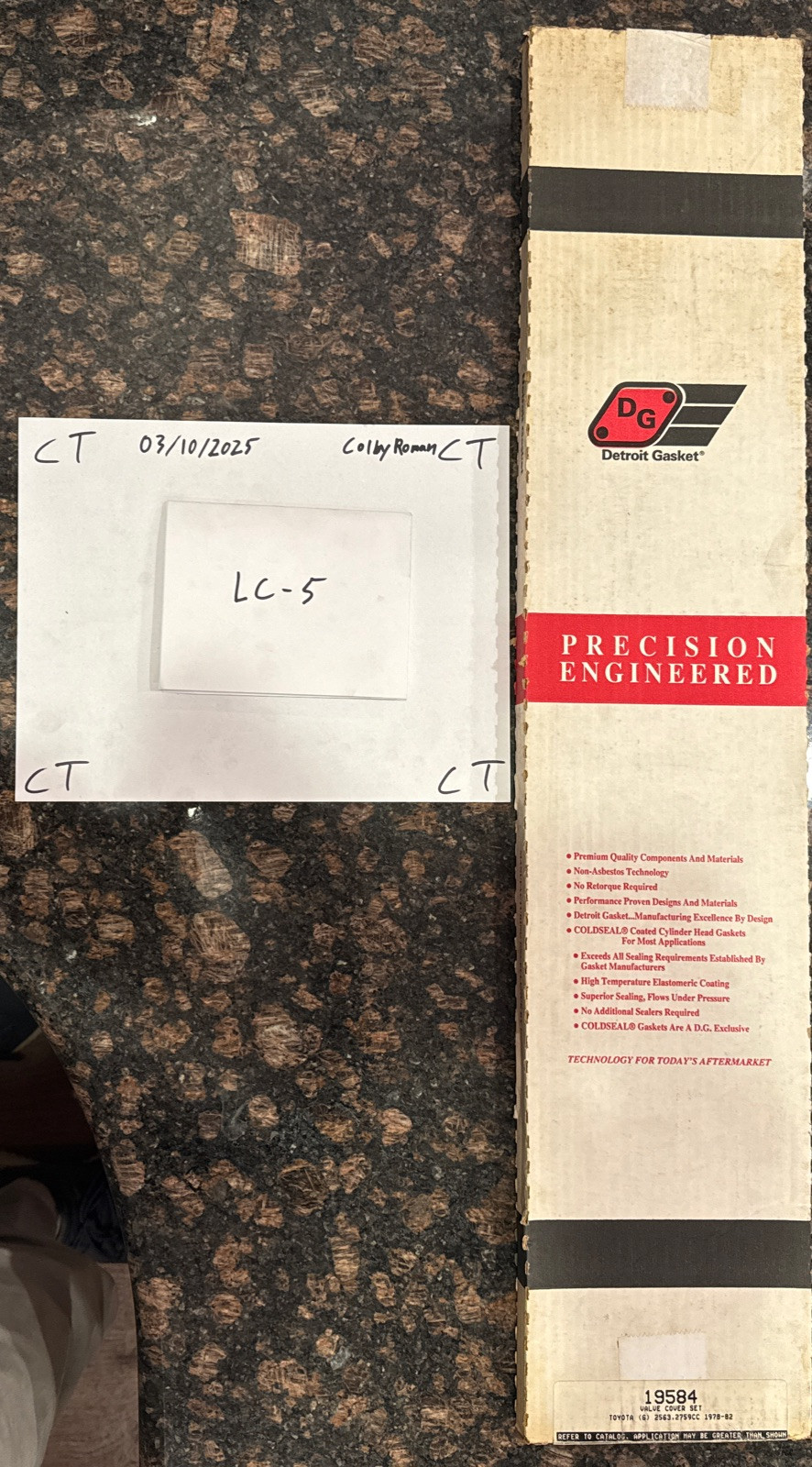 Detroit 19584 Valve Cover Gasket