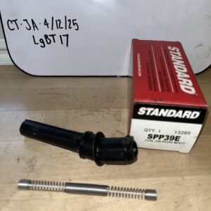 Direct Ignition Coil Boot Standard SPP39E
