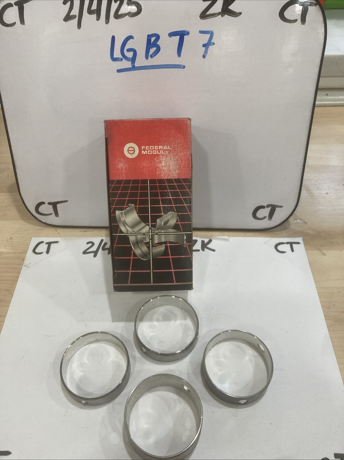 Engine Camshaft Bearing Set Federal Mogul 1809M