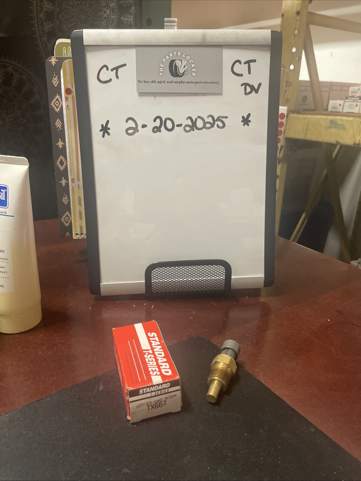 Engine Coolant Temperature Sensor Standard TX66T