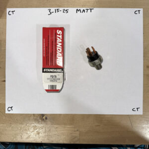 Engine Oil Pressure Switch-Sender With Light Standard PS-179