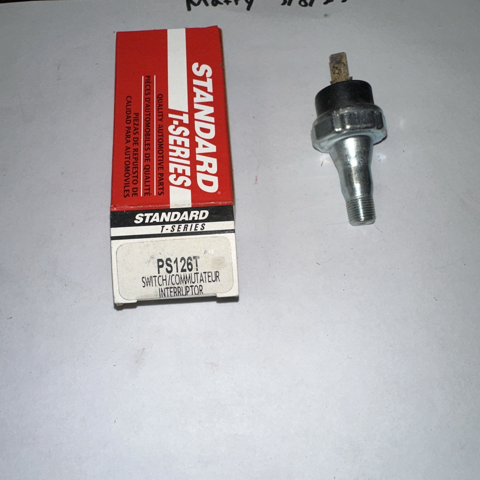 Engine Oil Pressure Switch Standard PS126T - Image 3