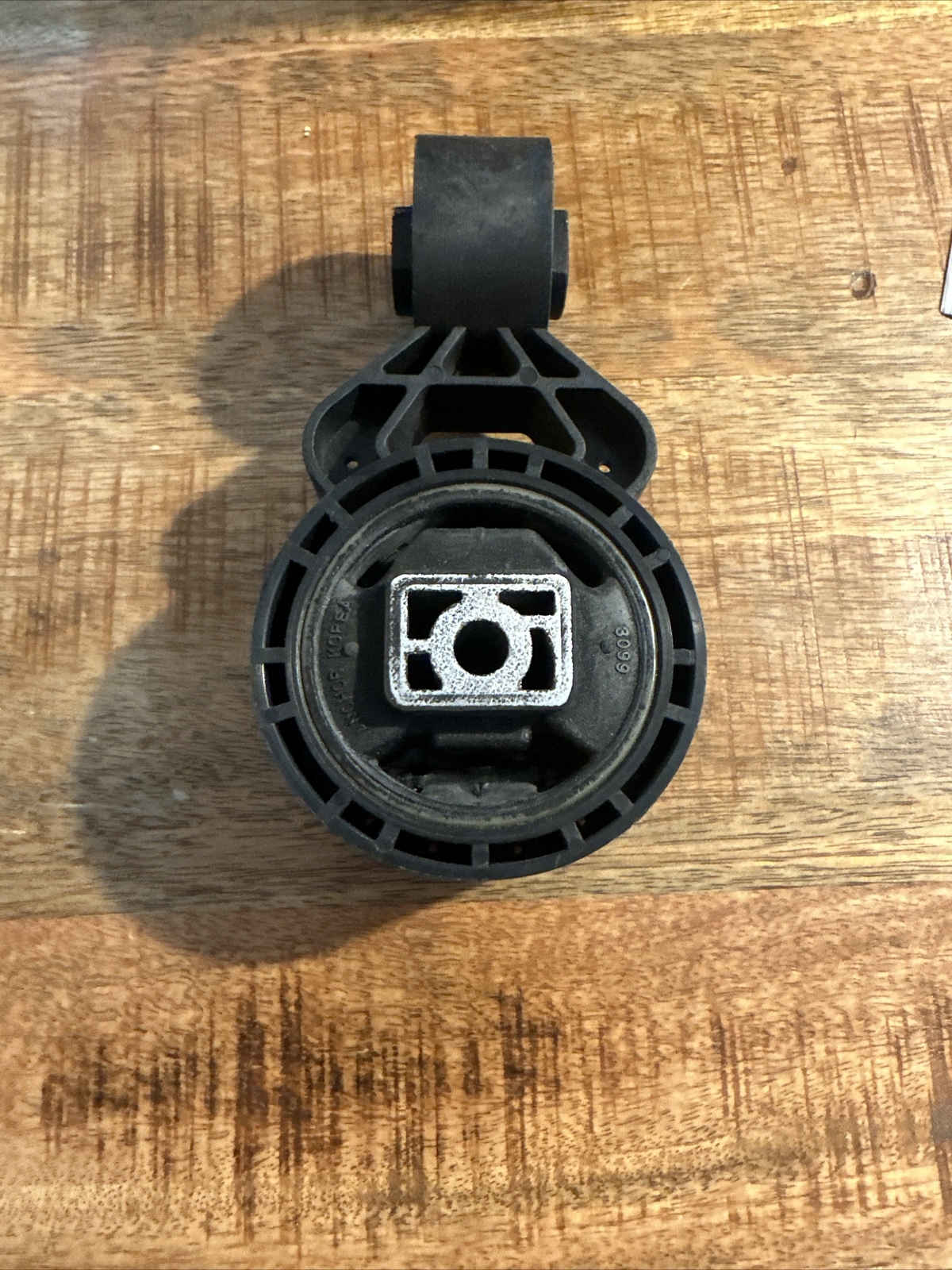 Engine Torque Strut Mount Anchor 3099 - Image 3