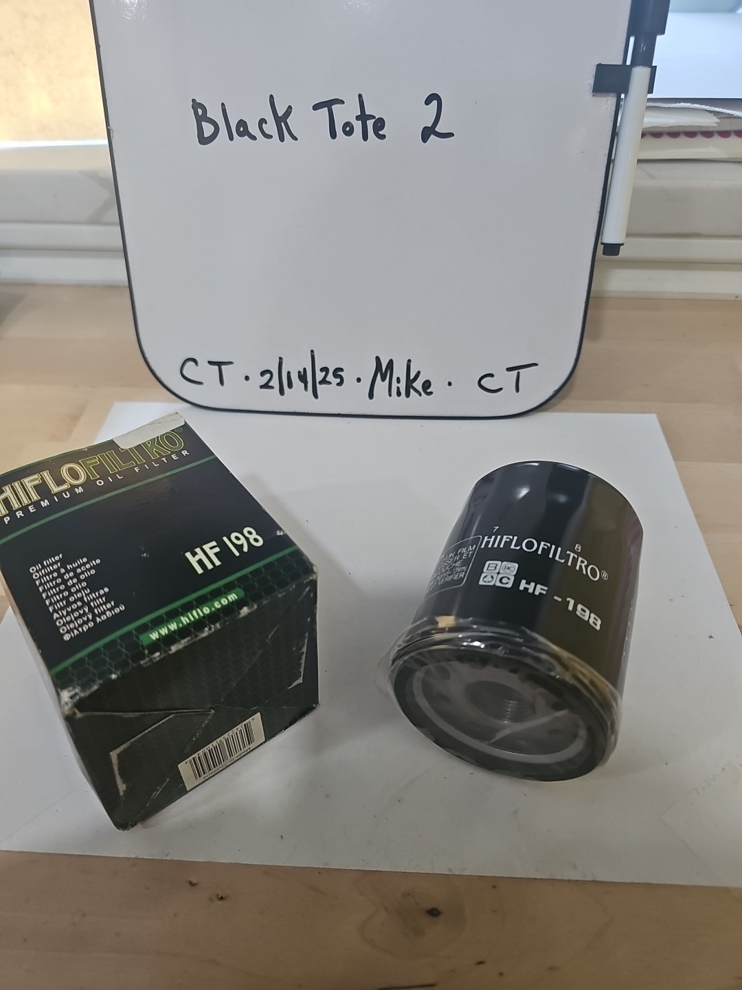 Fits 2004 Victory Touring Cruiser Oil Filter Hiflofiltro HF198 - Image 3