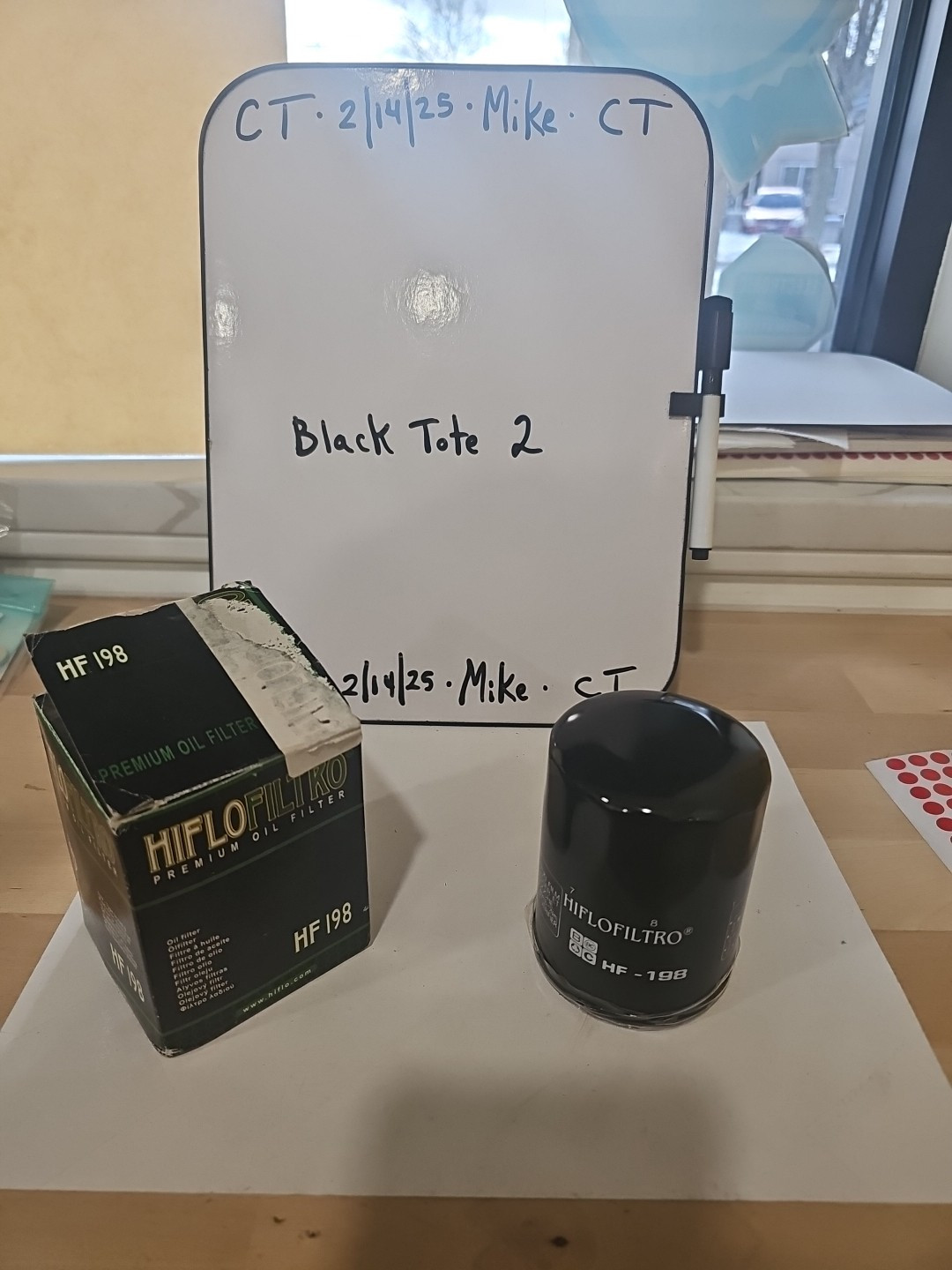 Fits 2004 Victory Touring Cruiser Oil Filter Hiflofiltro HF198