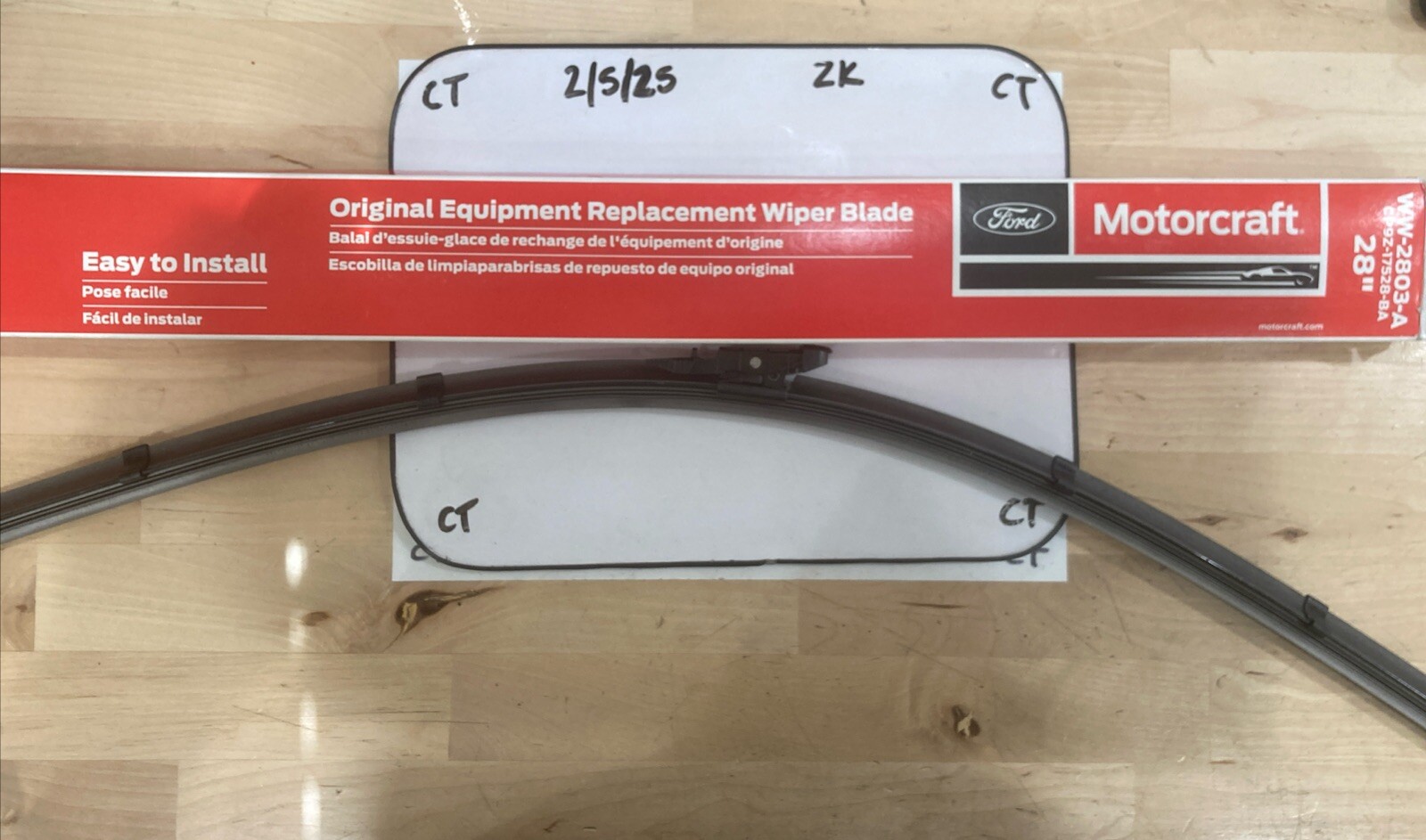 Ford Motorcraft Windshield Wiper WW-2803-A 28”