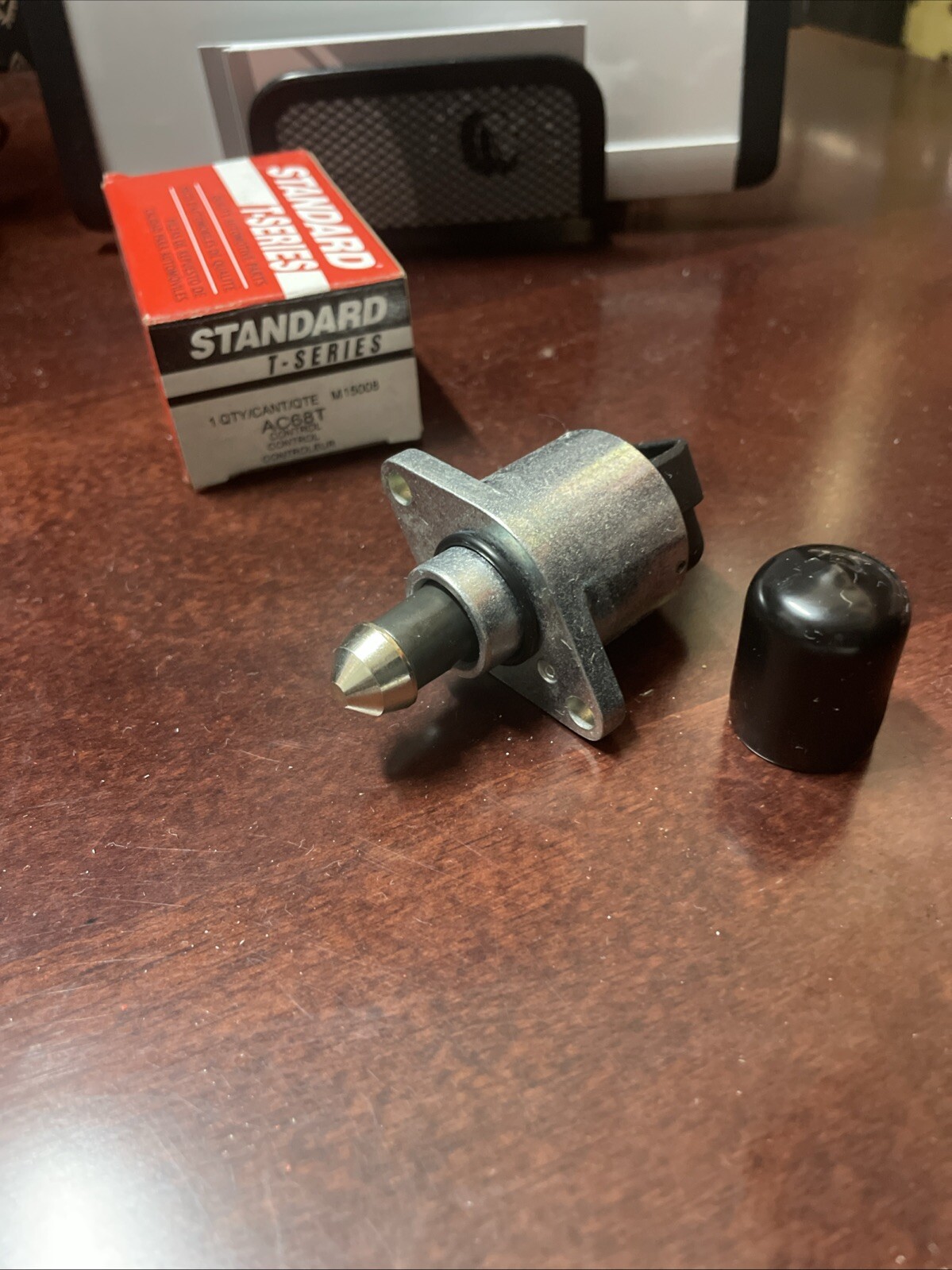 Fuel Injection Idle Air Control Valve Standard AC68T - Image 4