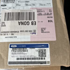 GENUINE FORD MUSTANG COUPE RIGHT PASSENGER SIDE ROOF UPPER MOLDING FR3Z6302564E