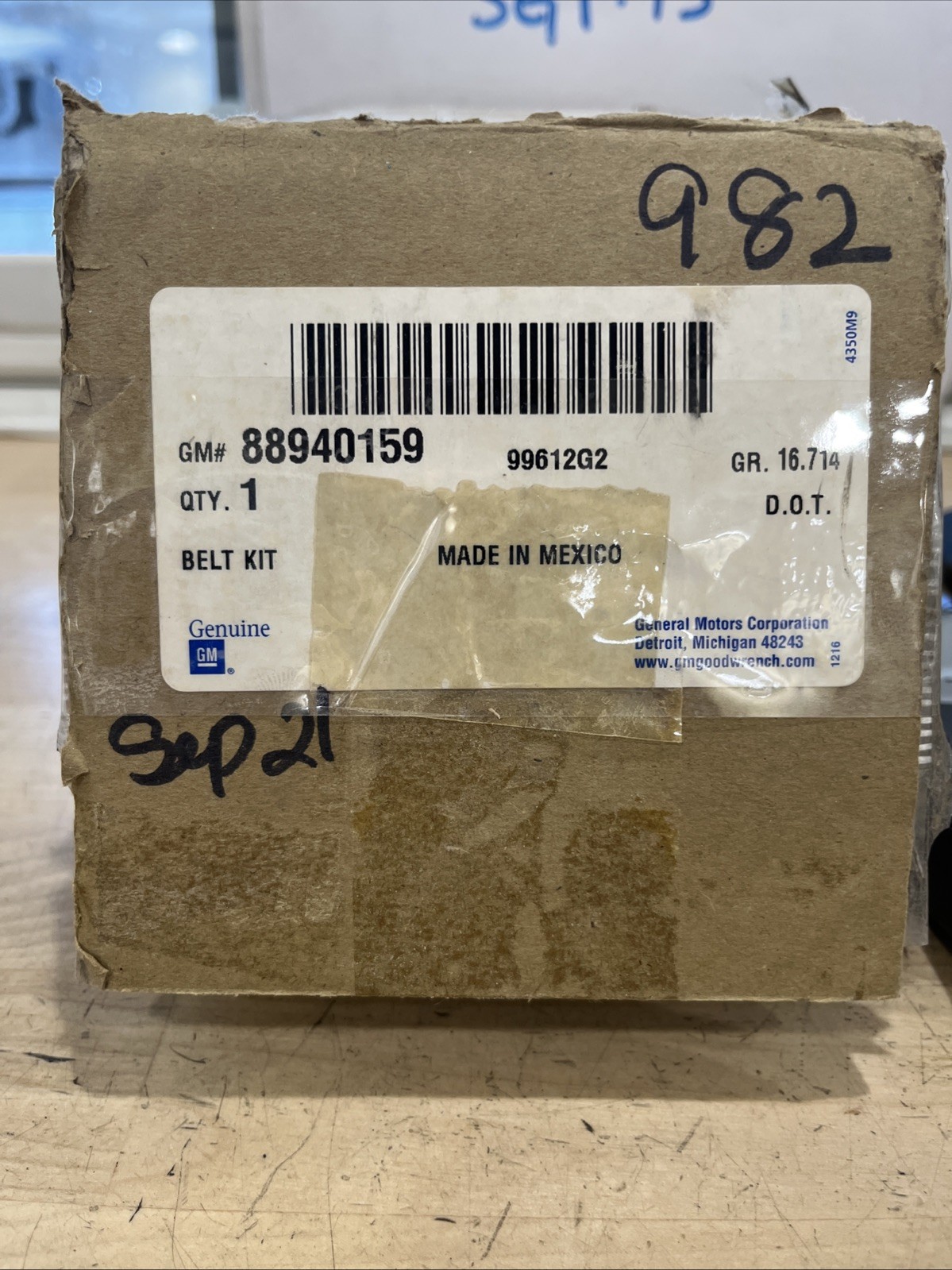 GM Belt Kit 88940159 Side Buckles - Image 3