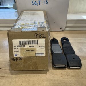 GM Belt Kit 88940159 Side Buckles