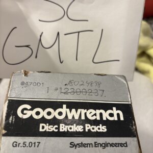 GM NOS Factory Disc Brake Pad Set 12300237 for 1984-87 Pontiac Fiero Front