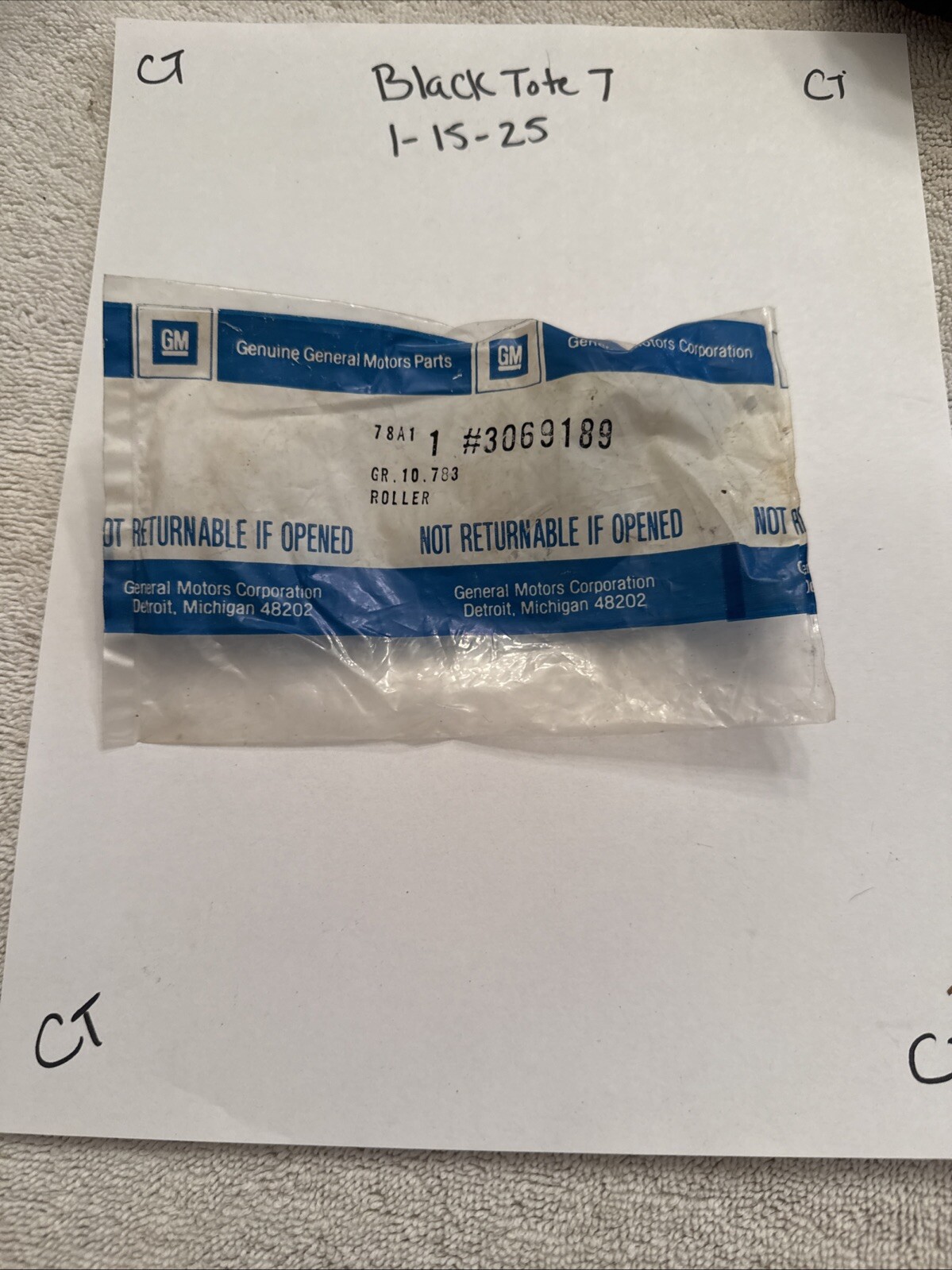 GM NOS Original Window Regulator Roller 3069189 1968-82 Corvette 1967-68 Impala