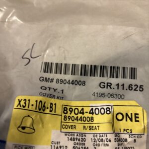 GM OEM NOS 89044008 Rear Seat Head Support 2003-2006 Cadillac Escalade