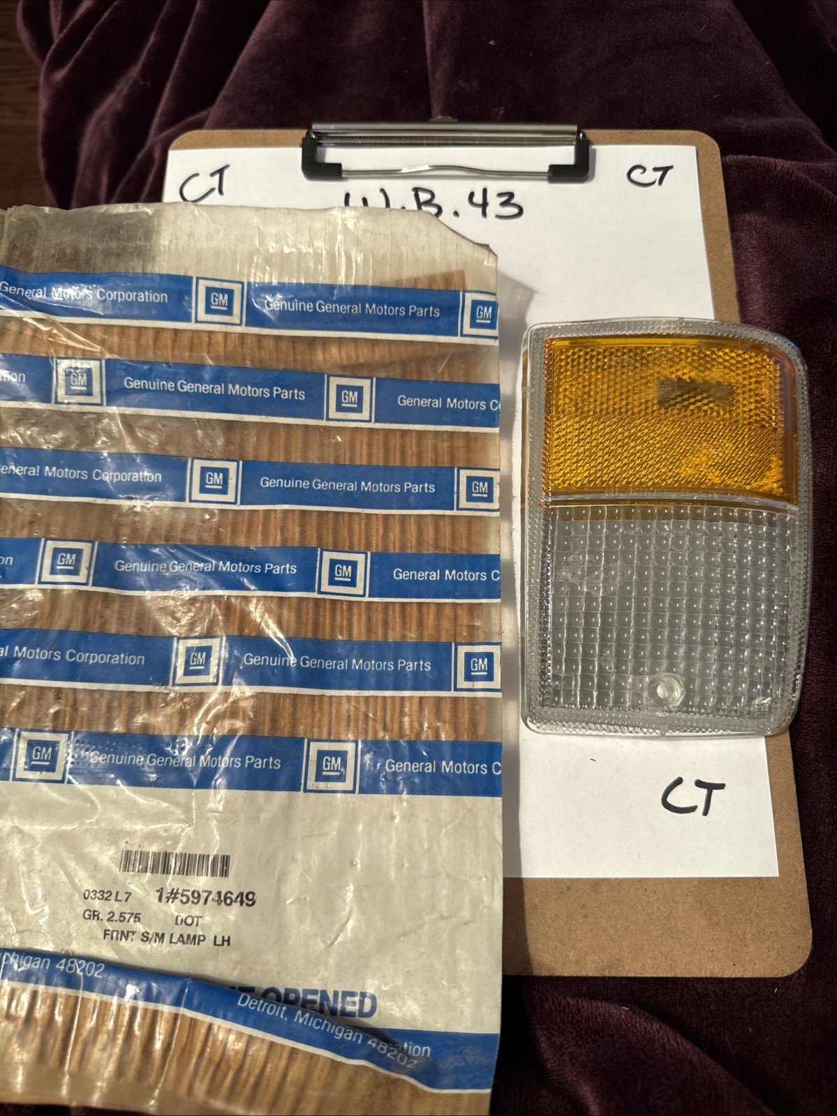 GM Side Marker #5974649 - Caprice ('87-'90) - Driver's Side