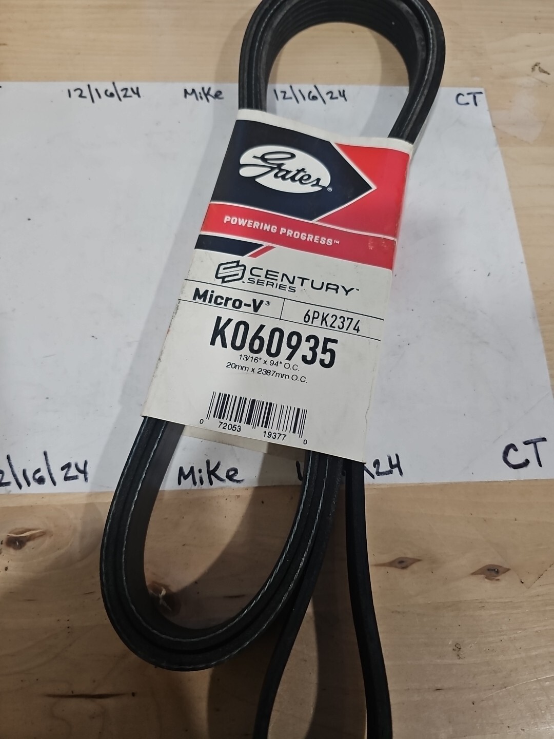 Gates K060935 Micro-V Serpentine Drive Belt 27/32” X 94 5/8” New