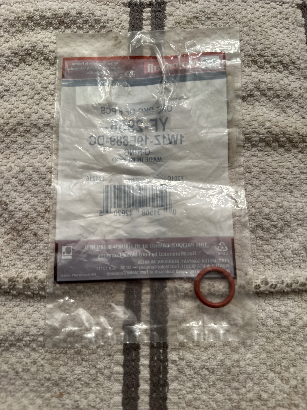 Genuine Ford (1) O Ring 1W1Z-19E889-DC