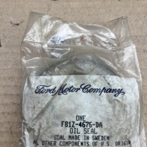Genuine Ford F81Z-4676-DA Seal Assembly - Oil NOS