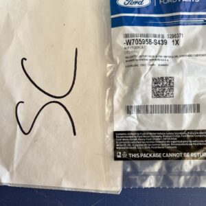 Genuine Ford Fog Lamp Assembly U-Nut W705958-S439