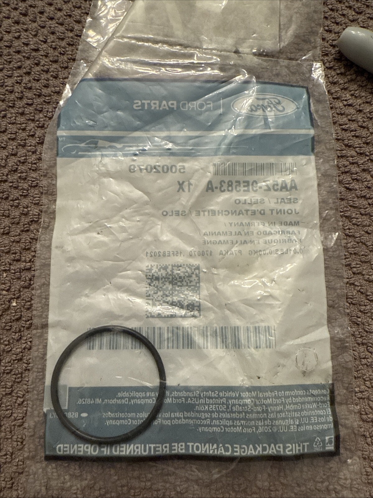 Genuine Ford Fuel Pump Gasket AA5Z-9E583-A - Image 3
