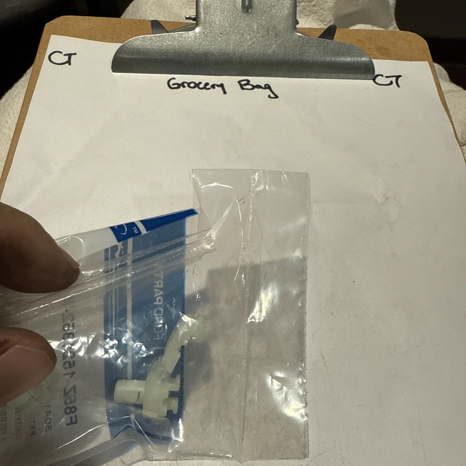 Genuine Ford Retainer F85Z-1521952-BA - Image 3