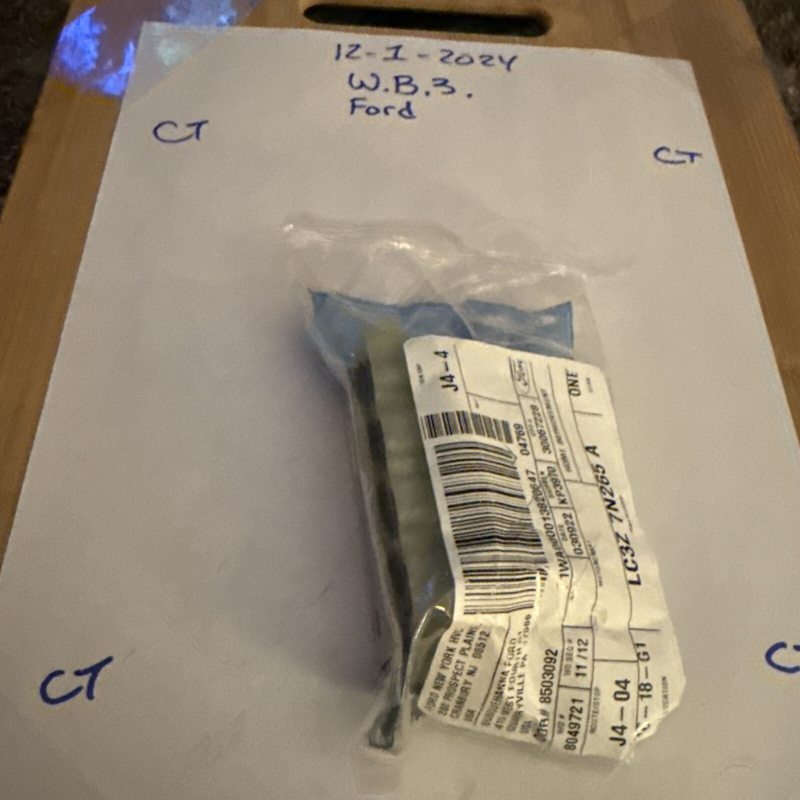 Genuine Ford Seal LC3Z-7N265-A - Image 3