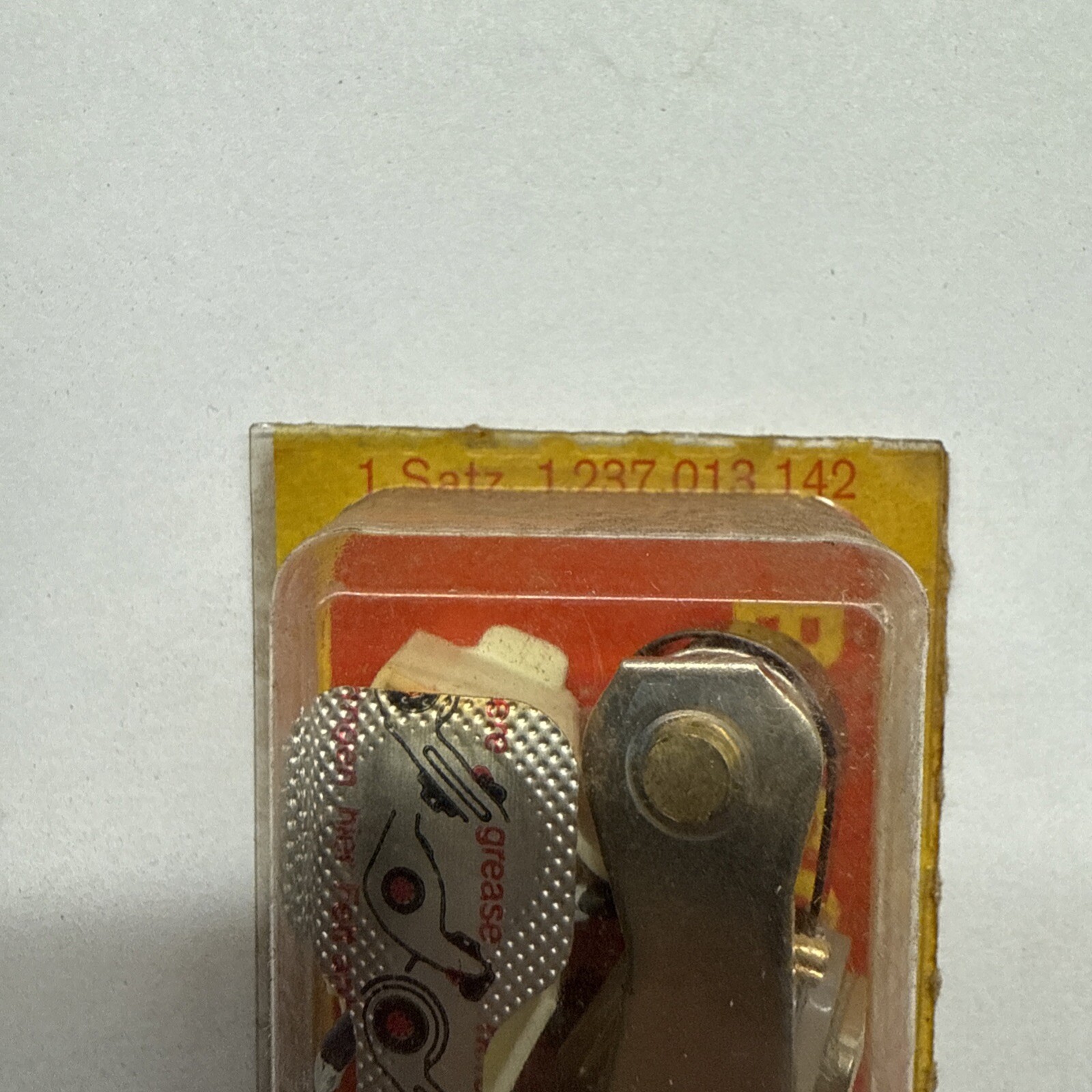 Ignition Contact Points Set 300 350 450 Mercedes Bosch 1237013142 EXPNO-01057 - Image 3