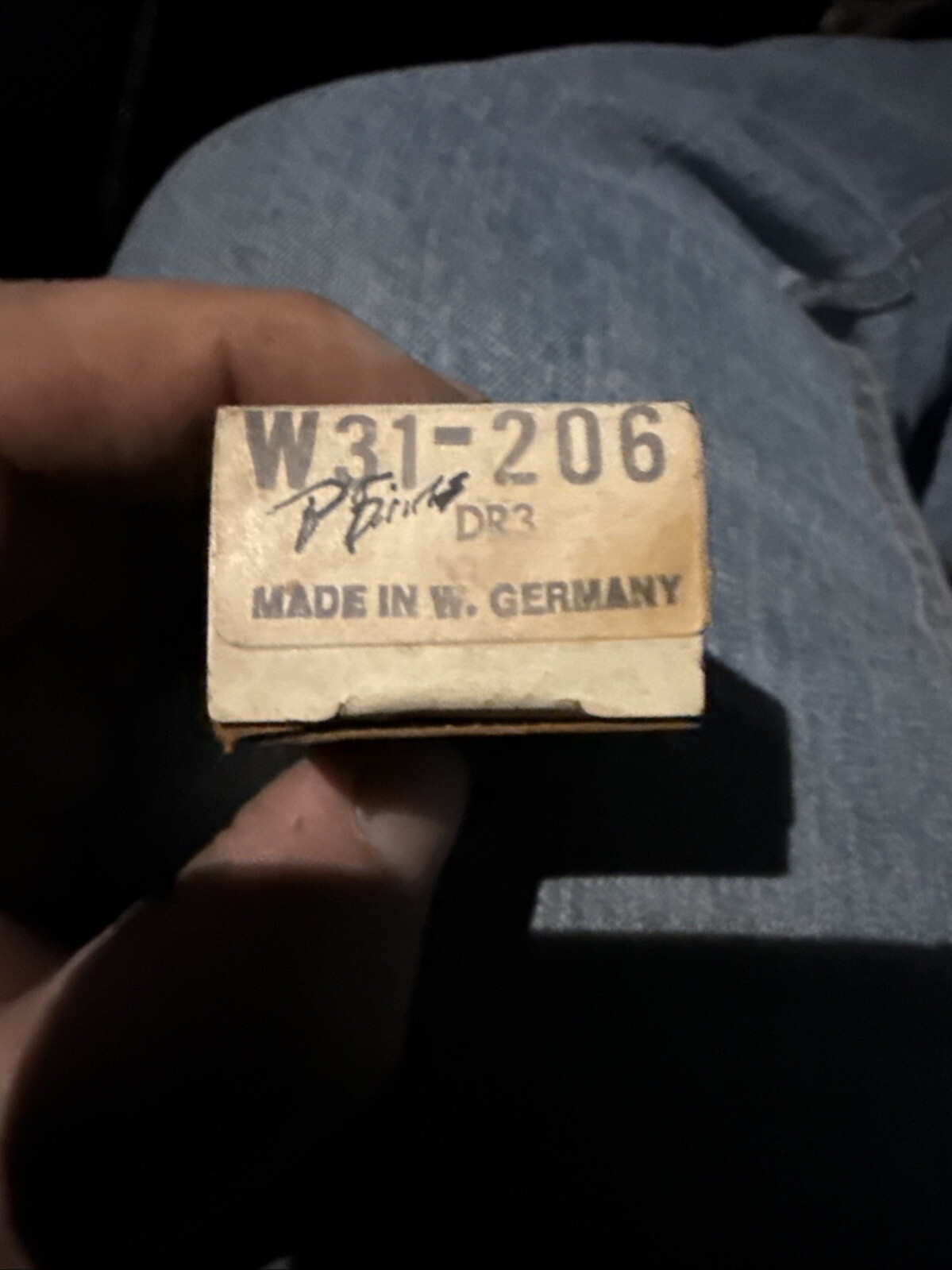 Ignition Points Set; WORLD PARTS # W31-206; Fits IMPORT Vehicles; 1974-1977