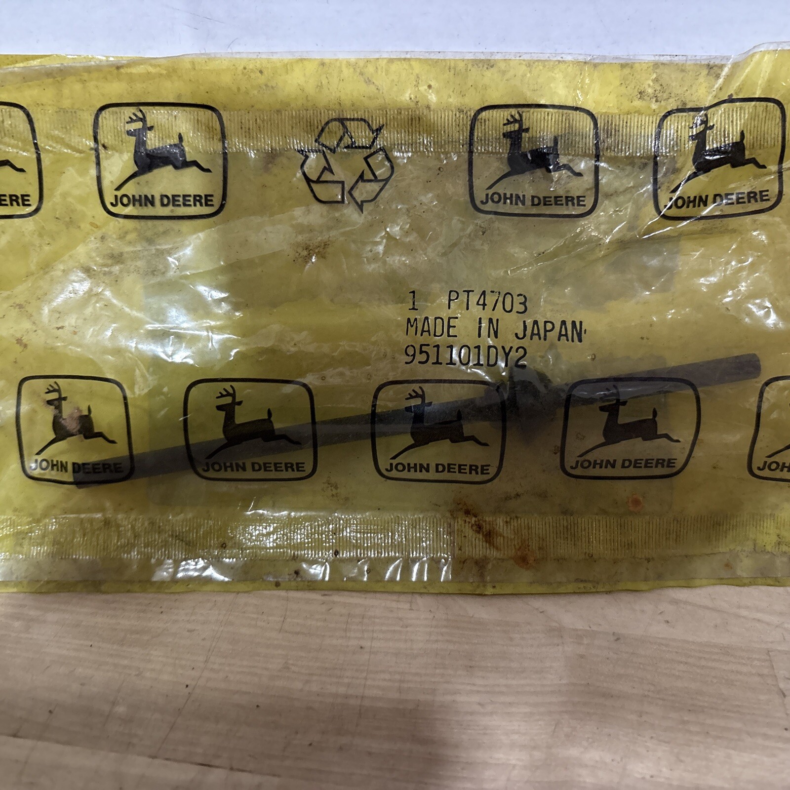 John Deere Fuel Line Hose PT4703 - Image 3