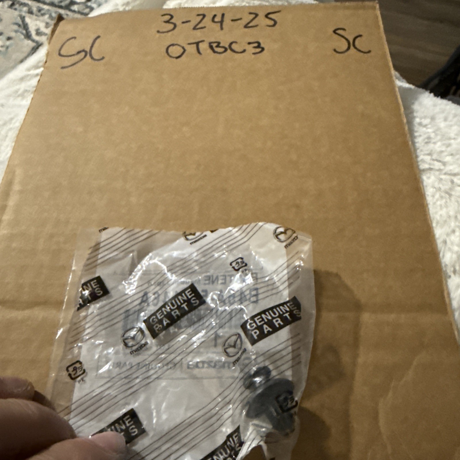 Mazda Plastic Pin B45a-56-146a B45a56146a - Image 3