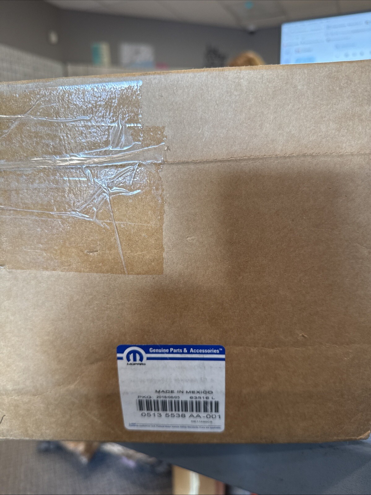 Mopar 05135538AA Strut Strut