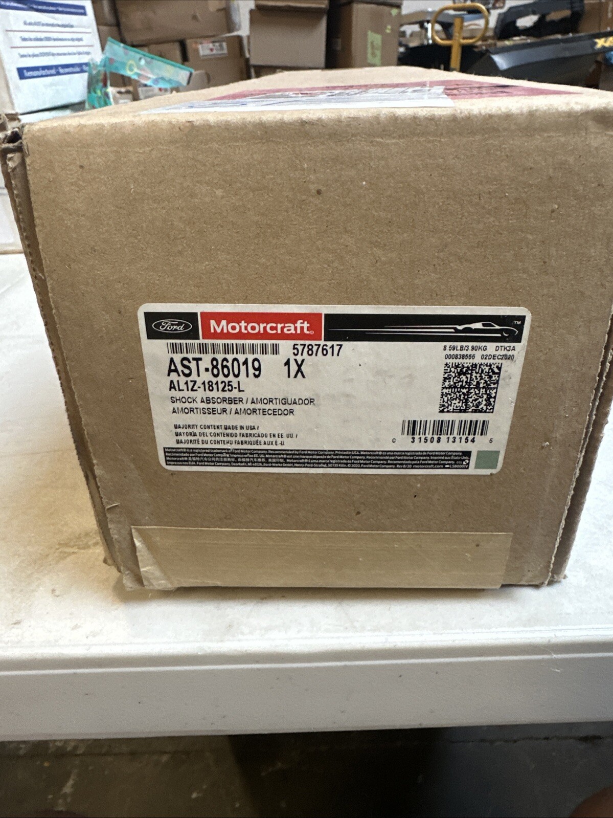 NEW Motorcraft Shock Absorber Rear AST-86019 Expedition Navigator 2011-2017