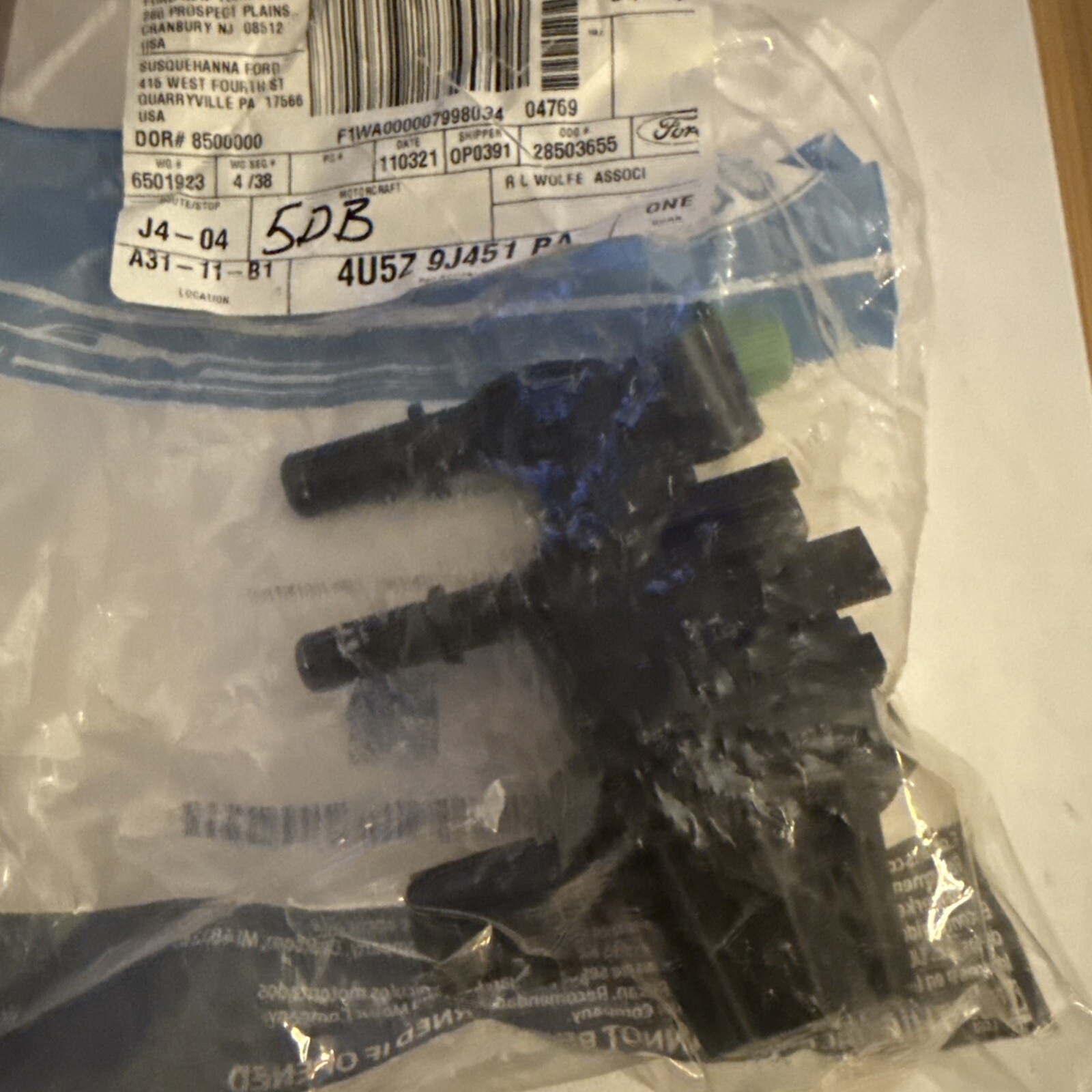 NEW OEM Ford 1998-2011 Explorer Ranger Vapor Canister Purge Valve 4U5Z-9J451-BA - Image 4