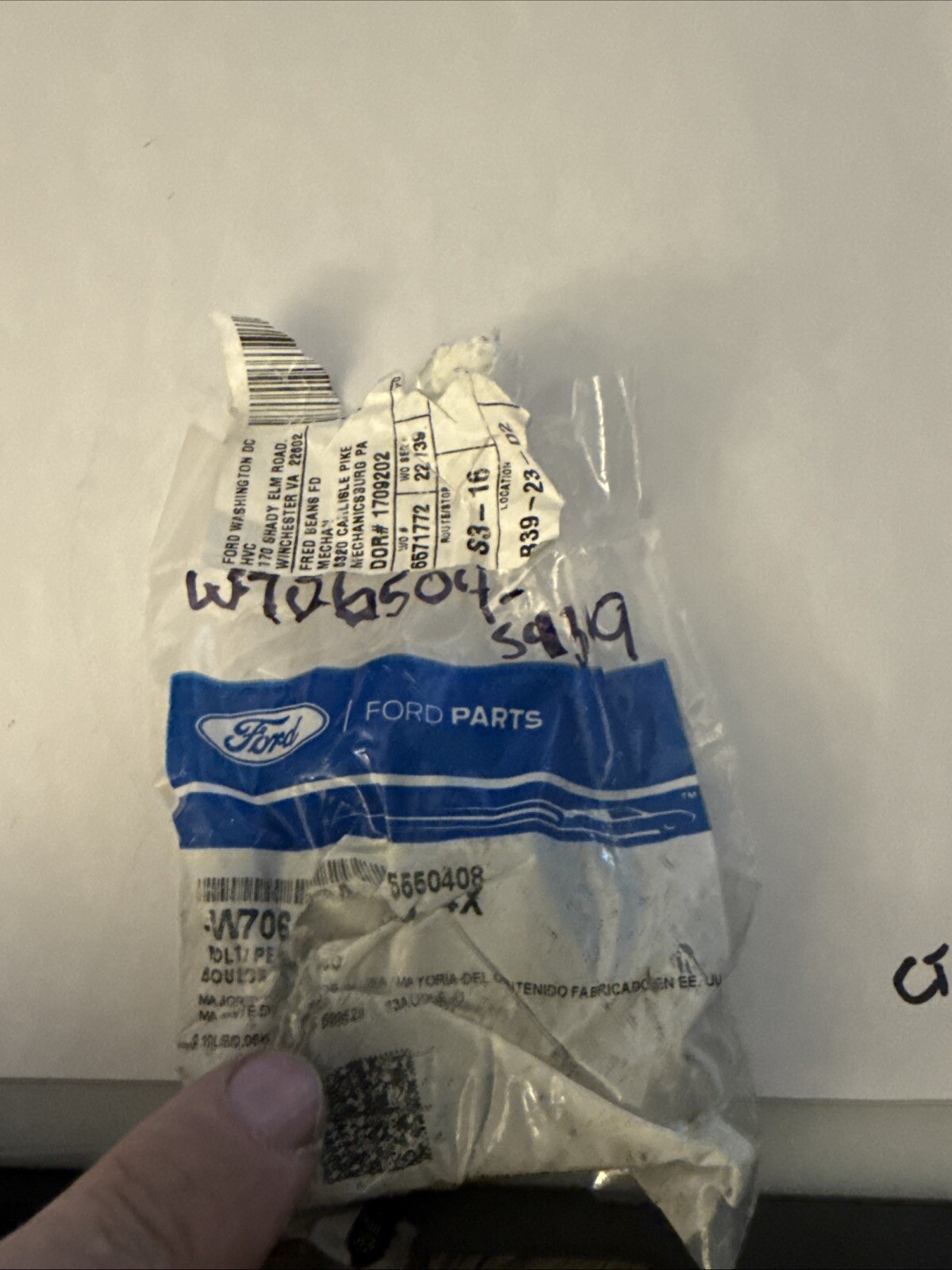 NEW (Pack of 4) OEM Genuine Ford W706504-S439 Bolt - Image 4