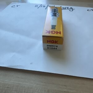 NGK 91044 NGK Standard Spark Plug