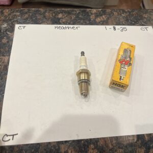 NGK BPR7ES-11 Spark Plug