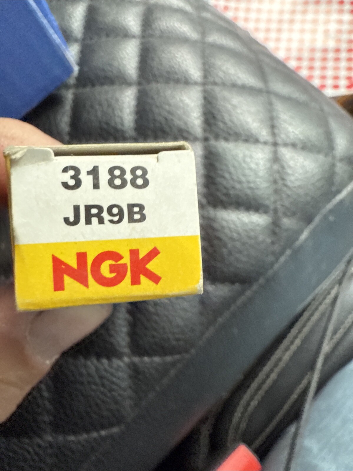 NGK - Standard Spark Plug (JR9B) 3188