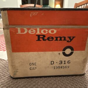 NOS 800057 AC DELCO DISTRIBUTOR CAP  D-316R IN LINE 6 CYLINDER GM