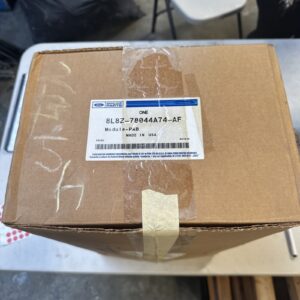 NOS NEW GENUINE FORD MOTORCRAFT PART # 8L8Z-78044A74-AF MODULE