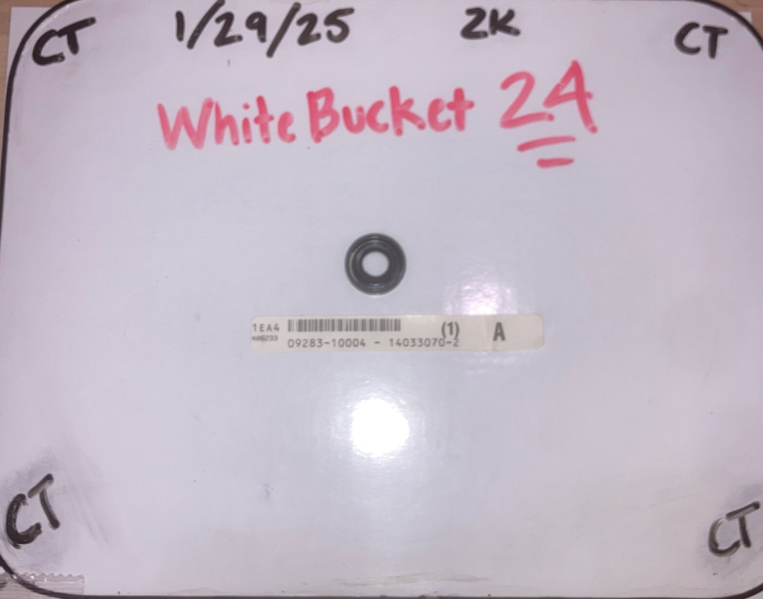 NOS Suzuki GSX-R1100 GSX-R750 RM125 RM250 RM80 VS700 VS750 Seal 09283-10004