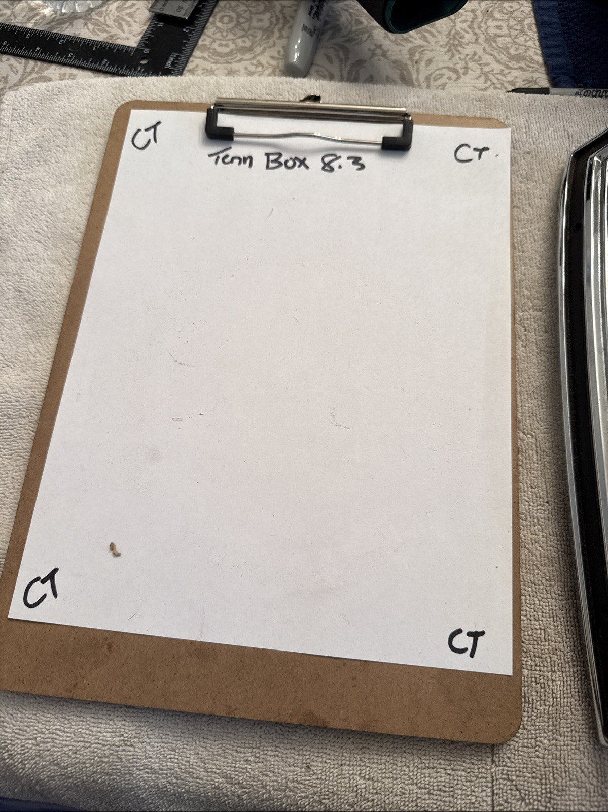 NTO 1985-1987 Pontiac Safari Station Wagon Tail Light Bezel LH Trim OEM 5932075 - Image 3